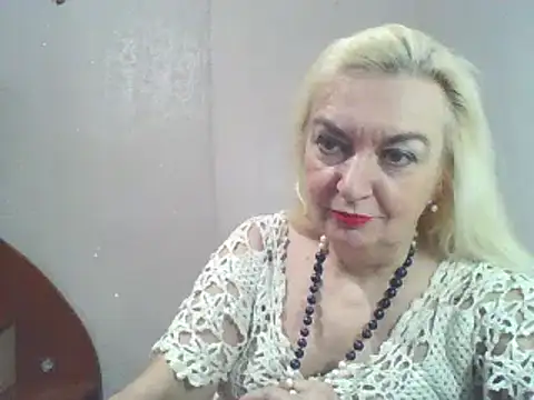 Snapshot of Meri798 chatting on 02.01.25 Meri798 online show from 02.01.25