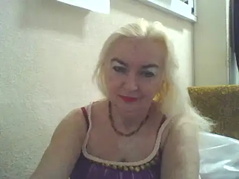Snapshot of Meri798 chatting on 02.10.25 Meri798 online show from 02.10.25