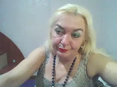 Snapshot of Meri798 chatting on 02.16.25 Meri798 online show from 02.16.25