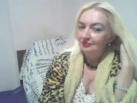 Snapshot of Meri798 chatting on 09.27.25 Meri798 online show from 09.27.25