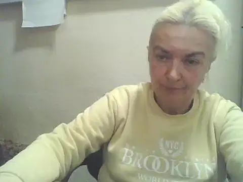Snapshot of Meri798 chatting on 09.30.25 Meri798 online show from 09.30.25