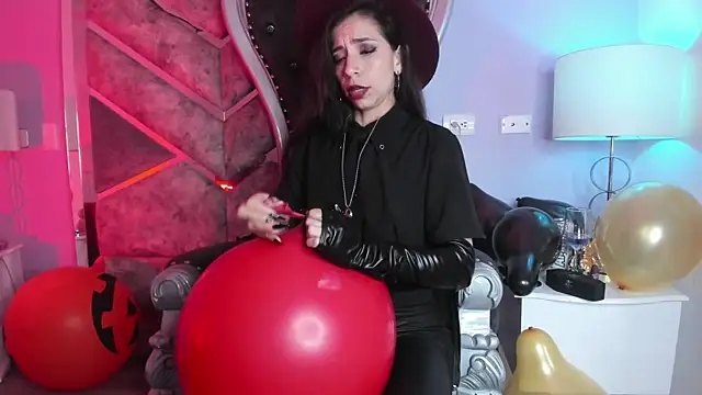 Teresajames  online show from 01.26.25