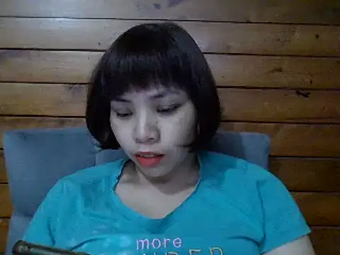 Snapshot of Angela-Eira chatting on 02.18.25 Angela-Eira online show from 02.18.25