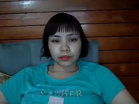 Snapshot of Angela-Eira chatting on 02.21.25 Angela-Eira online show from 02.21.25
