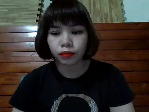 Snapshot of Angela-Eira chatting on 03.21.25 Angela-Eira online show from 03.21.25