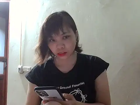 Snapshot of Angela-Eira chatting on 09.08.25 Angela-Eira online show from 09.08.25