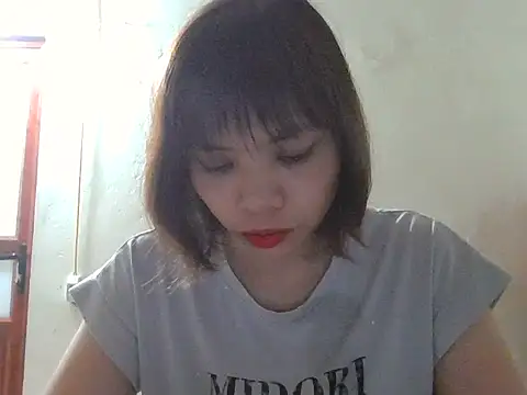 Snapshot of Angela-Eira chatting on 09.12.25 Angela-Eira online show from 09.12.25