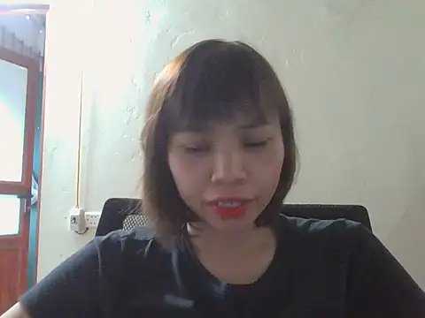 Snapshot of Angela-Eira chatting on 09.15.25 Angela-Eira online show from 09.15.25
