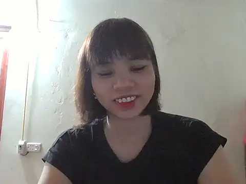 Snapshot of Angela-Eira chatting on 10.02.25 Angela-Eira online show from 10.02.25
