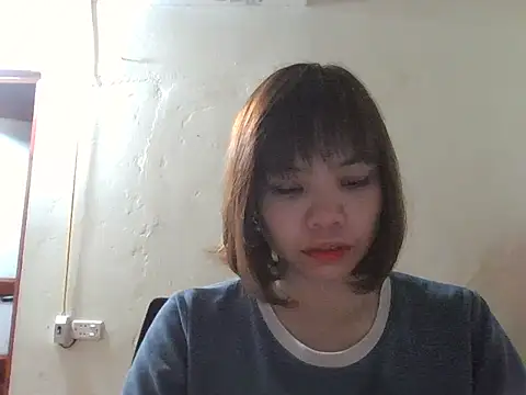 Snapshot of Angela-Eira chatting on 10.06.25 Angela-Eira online show from 10.06.25