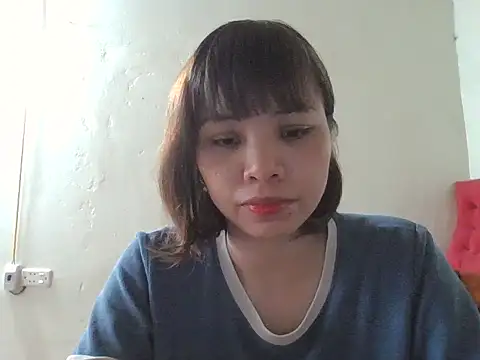 Snapshot of Angela-Eira chatting on 10.12.25 Angela-Eira online show from 10.12.25