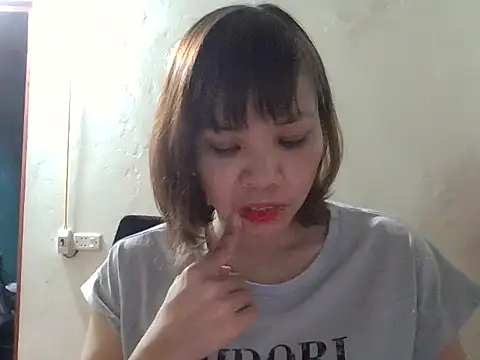 Snapshot of Angela-Eira chatting on 10.13.25 Angela-Eira online show from 10.13.25