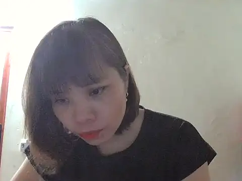 Snapshot of Angela-Eira chatting on 10.13.25 Angela-Eira online show from 10.13.25