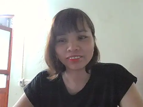 Snapshot of Angela-Eira chatting on 10.14.25 Angela-Eira online show from 10.14.25