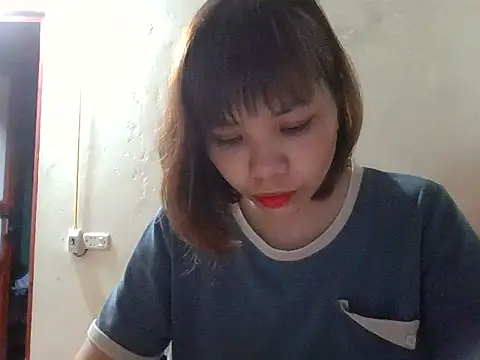 Snapshot of Angela-Eira chatting on 10.14.25 Angela-Eira online show from 10.14.25
