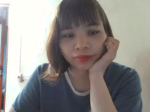 Snapshot of Angela-Eira chatting on 10.15.25 Angela-Eira online show from 10.15.25