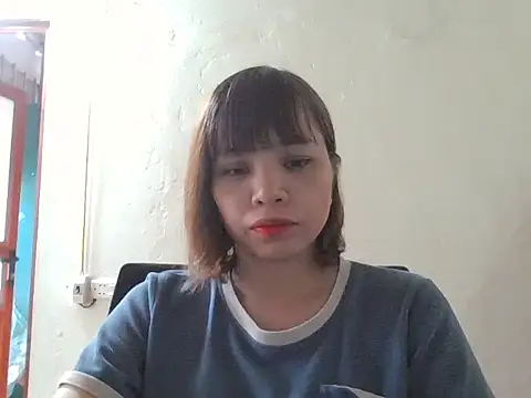 Snapshot of Angela-Eira chatting on 10.17.25 Angela-Eira online show from 10.17.25