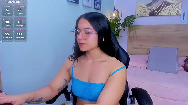 Snapshot of lalytulu99 chatting on 12.02.25 lalytulu99 online show from 12.02.25