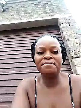 lovelyassbitch online show from 01.11.25