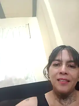 Dakary hot online show from 11.21.25