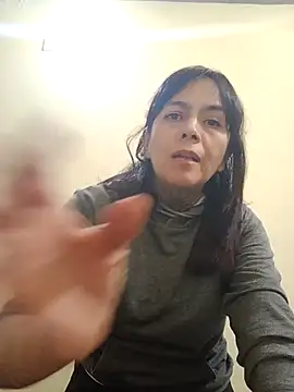 Dakary hot online show from 12.02.25