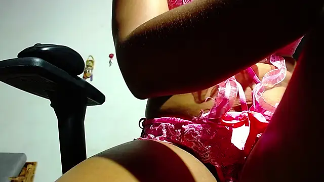 MielSquirt online show from 10.04.25