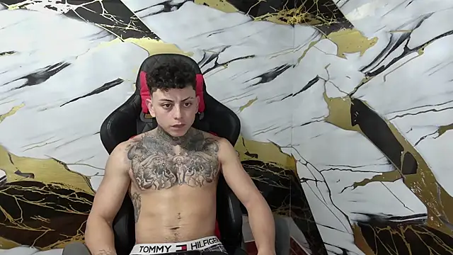 Kevin22 222 online show from 01.02.25