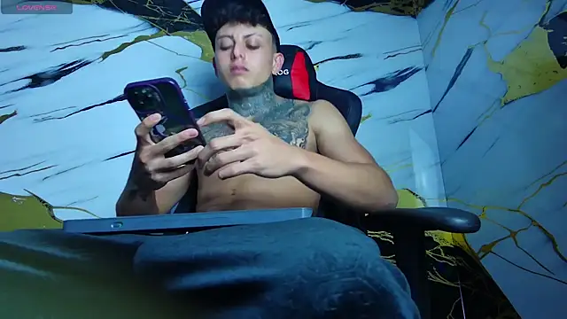 Kevin22 222 online show from 02.08.25