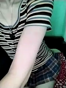 Luxcute286 online show from 05.02.26