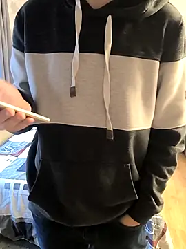 Snapshot of Naked_Ben chatting on 09.26.25 Naked Ben online show from 09.26.25