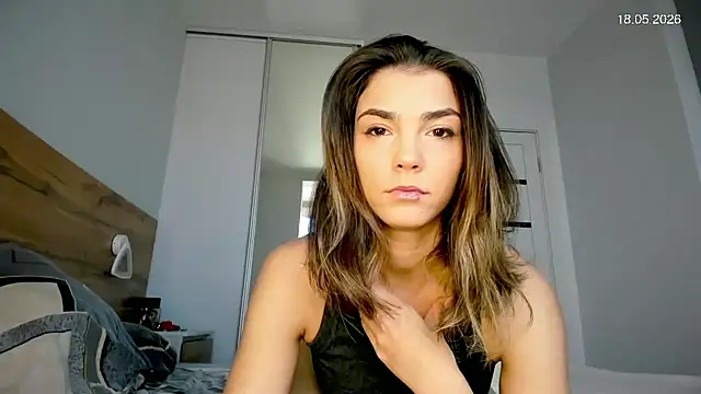 Snapshot of xxvsesss chatting on 05.18.26 xxvsesss online show from 05.18.26