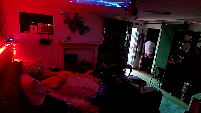 Snapshot of RawRyder8 chatting on 02.09.26 RawRyder8 online show from 02.09.26