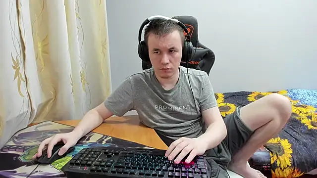 iliaskrislove online show from 10.31.25