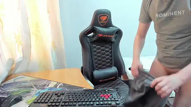 iliaskrislove online show from 02.16.26