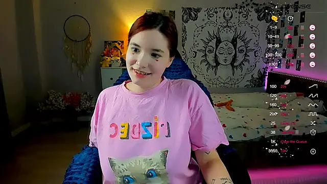 Snapshot of callmekatesmith chatting on 12.07.24 callmekatesmith online show from 12.07.24