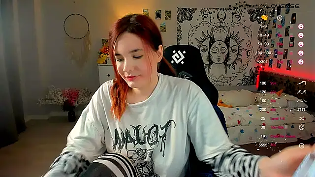 Snapshot of callmekatesmith chatting on 12.12.24 callmekatesmith online show from 12.12.24