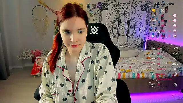 Snapshot of callmekatesmith chatting on 01.05.25 callmekatesmith online show from 01.05.25