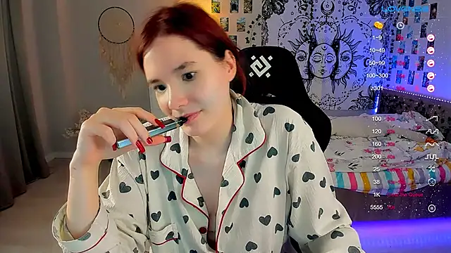 Snapshot of callmekatesmith chatting on 01.12.25 callmekatesmith online show from 01.12.25
