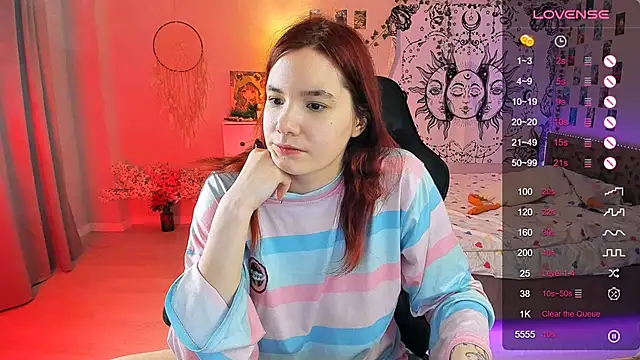 Snapshot of callmekatesmith chatting on 02.01.25 callmekatesmith online show from 02.01.25