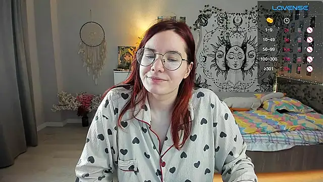 Snapshot of callmekatesmith chatting on 02.02.25 callmekatesmith online show from 02.02.25