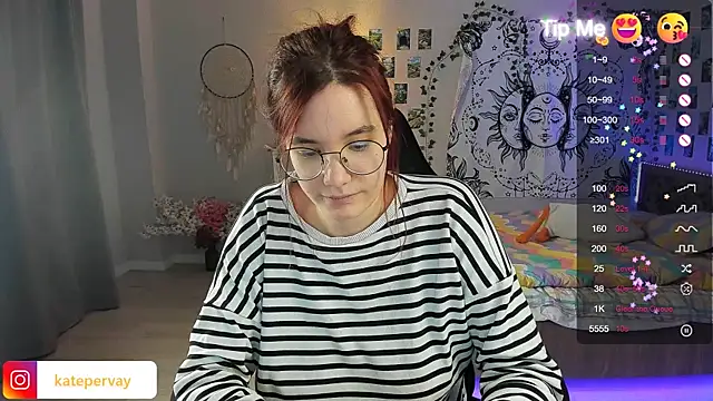 Snapshot of callmekatesmith chatting on 02.09.25 callmekatesmith online show from 02.09.25