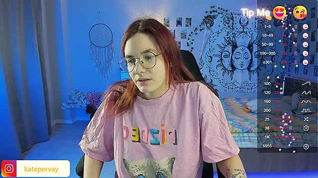 Snapshot of callmekatesmith chatting on 02.15.25 callmekatesmith online show from 02.15.25