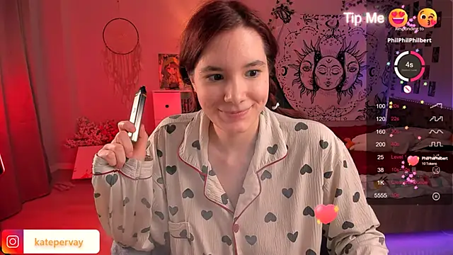 Snapshot of callmekatesmith chatting on 02.28.25 callmekatesmith online show from 02.28.25