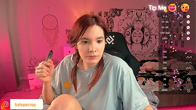 Snapshot of callmekatesmith chatting on 03.06.25 callmekatesmith online show from 03.06.25