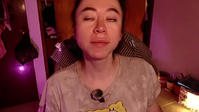 emily pearl  online show from 10.21.25