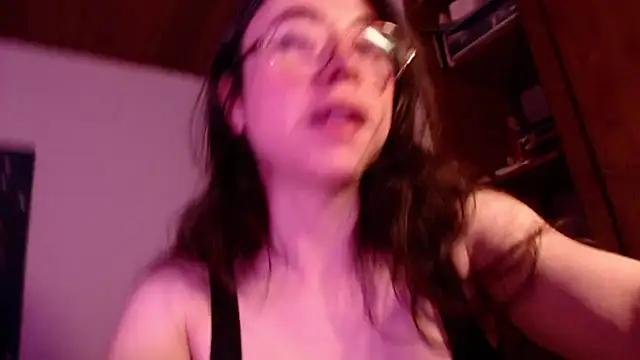 emily pearl  online show from 01.12.26