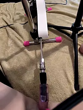 Linalicious online show from 03.08.26