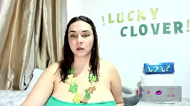 SuzyGamingFairy online show from 03.17.26