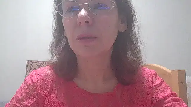 HollyJewel online show from 02.21.25