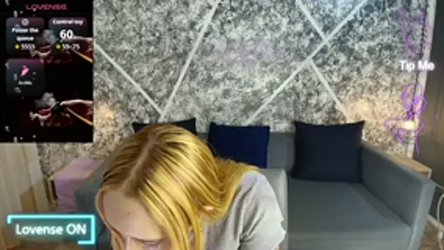 Liaroberts1 online show from 07.17.26